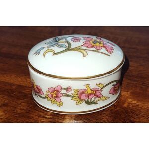 Vintage Aristocrat Bone China oval trinket box of fine bone china floral pattern